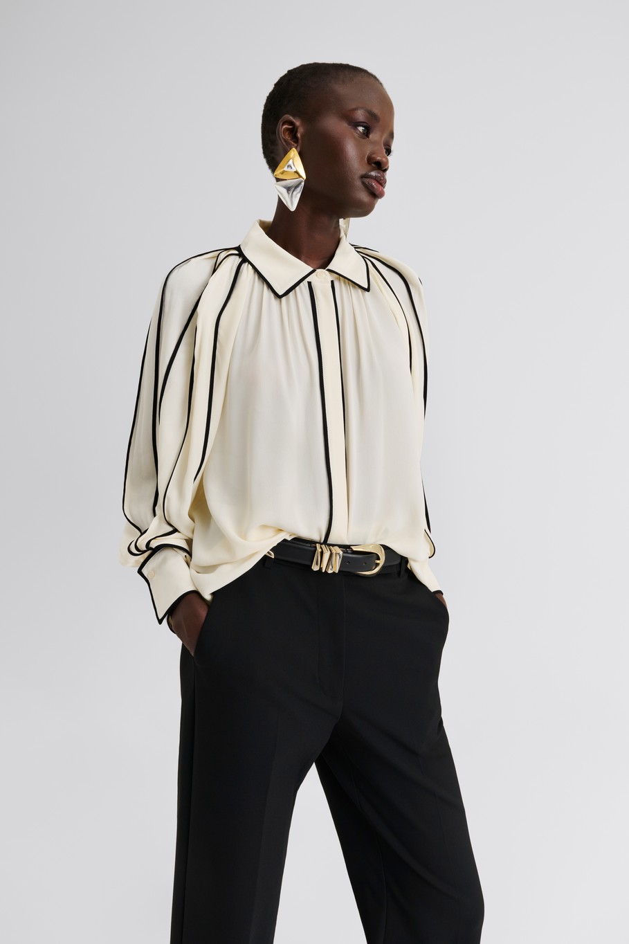 Bea Contrast Sifonki Pusero