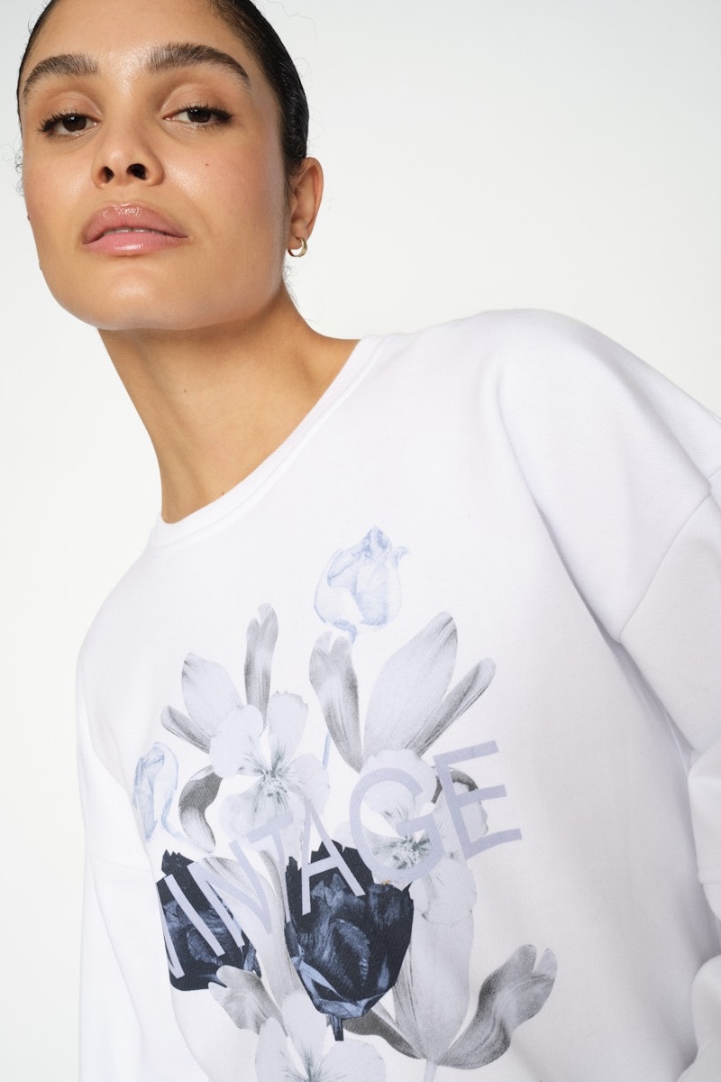 Nati O-LS Sweatshirt - Image 3