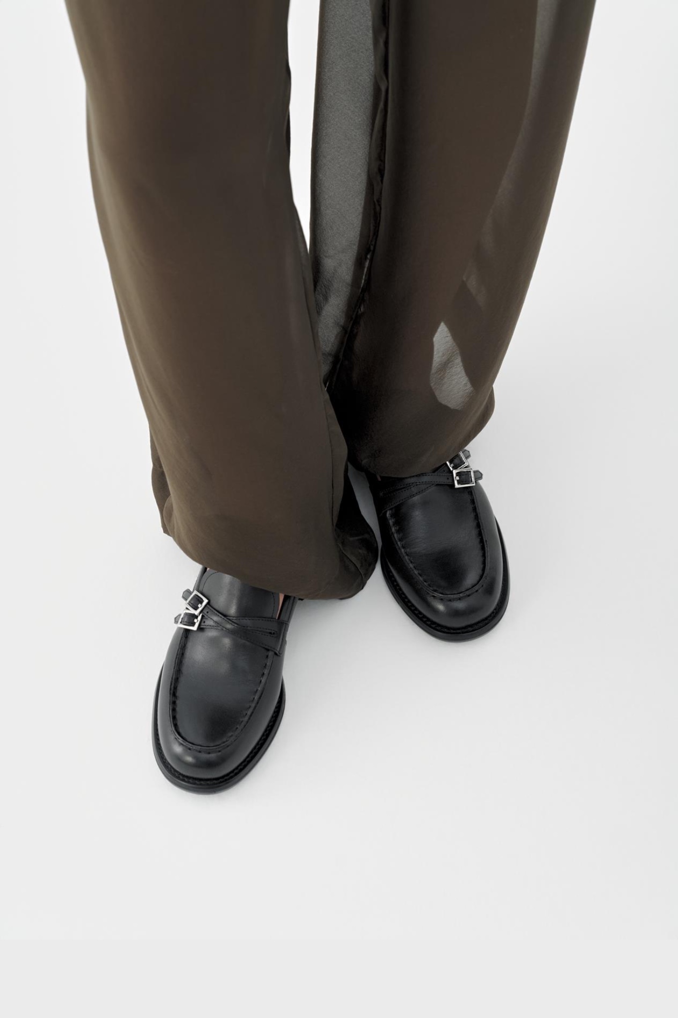 Linn Loaferit - Image 2