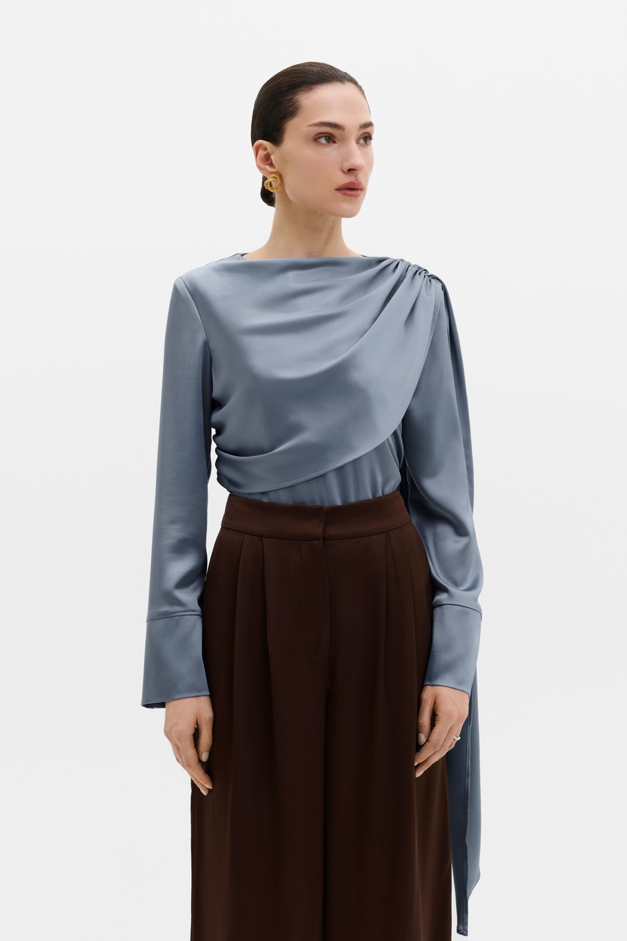 Melandy Draped Cape Pusero - Image 4