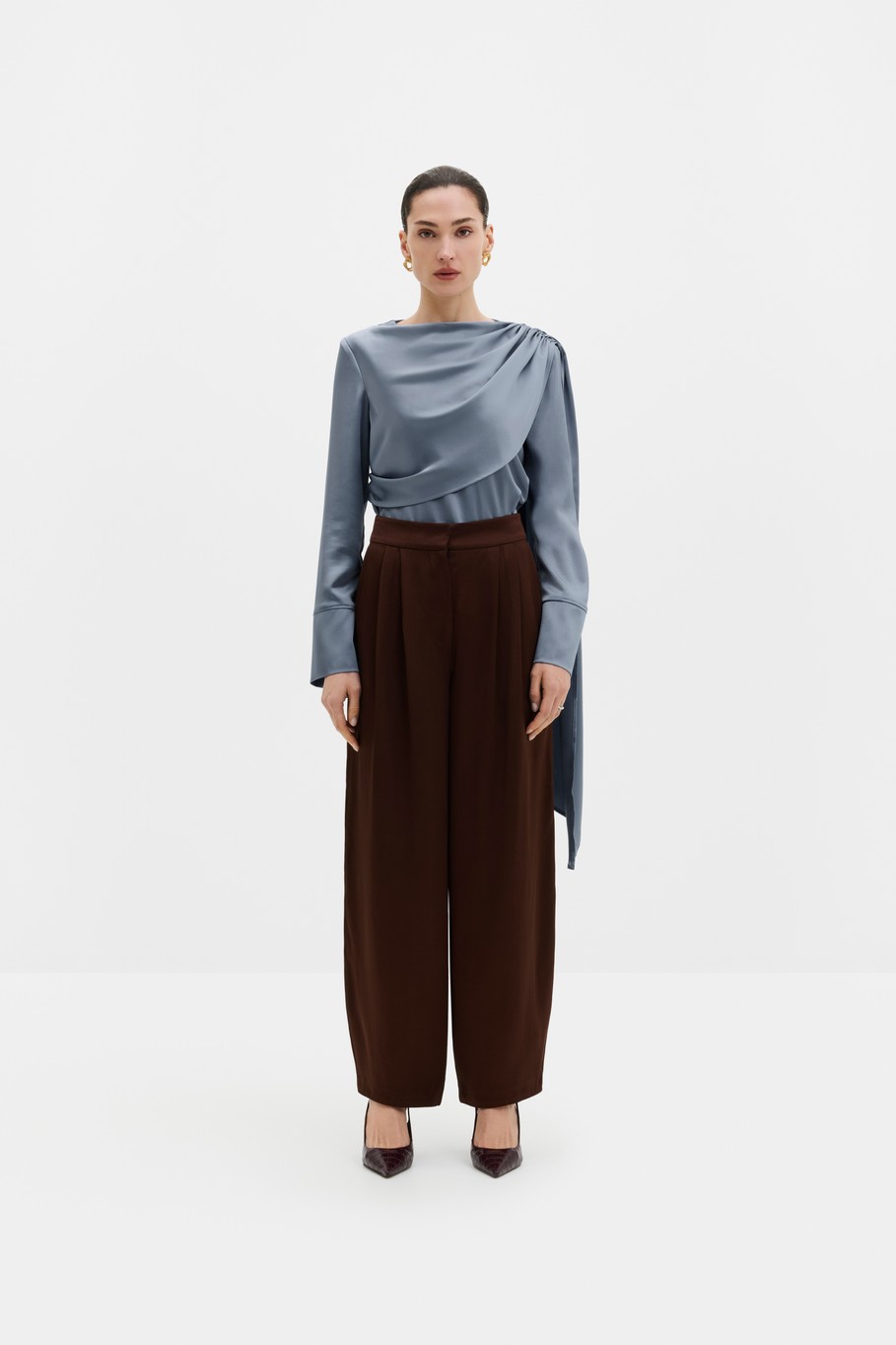 Melandy Draped Cape Pusero