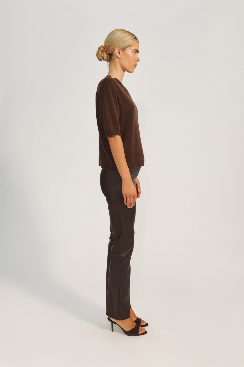 Laura T-Paita - Image 2