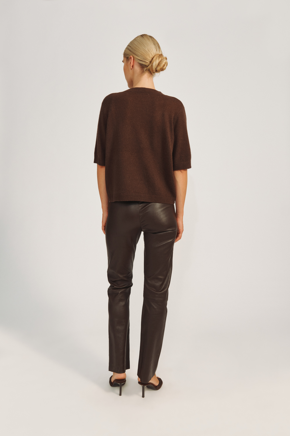 Laura T-Paita - Image 3