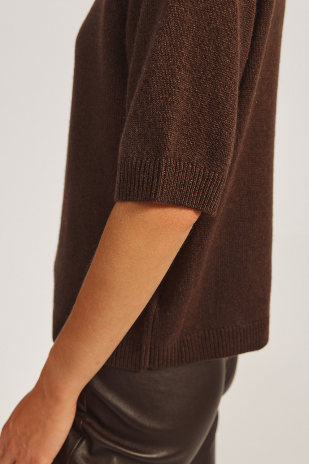 Laura T-Paita - Image 5